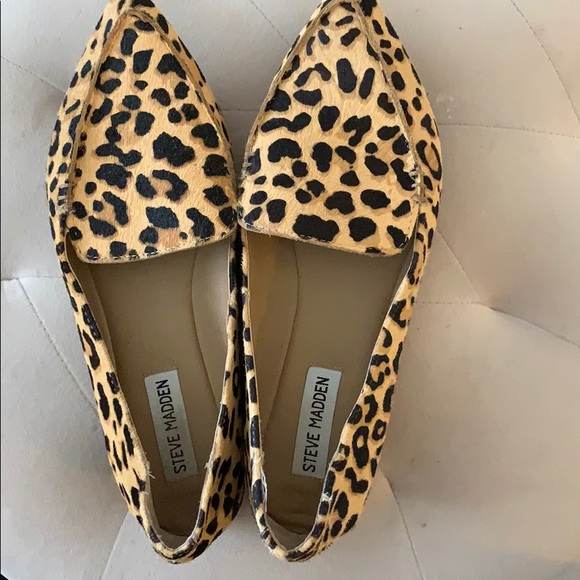 steve madden feather l